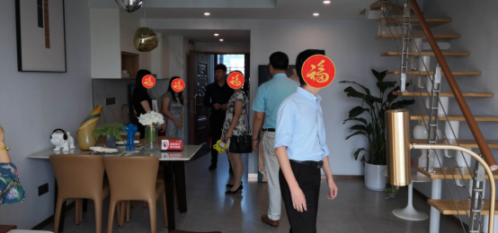 万美公社龙岩商会看房团软文784.png